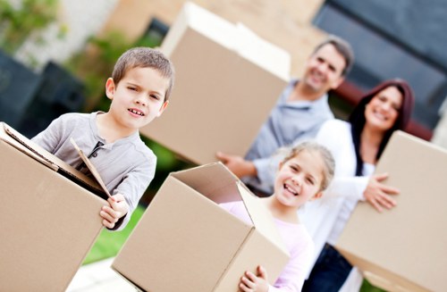 Storage and moving logistics for a Chiswick removal service